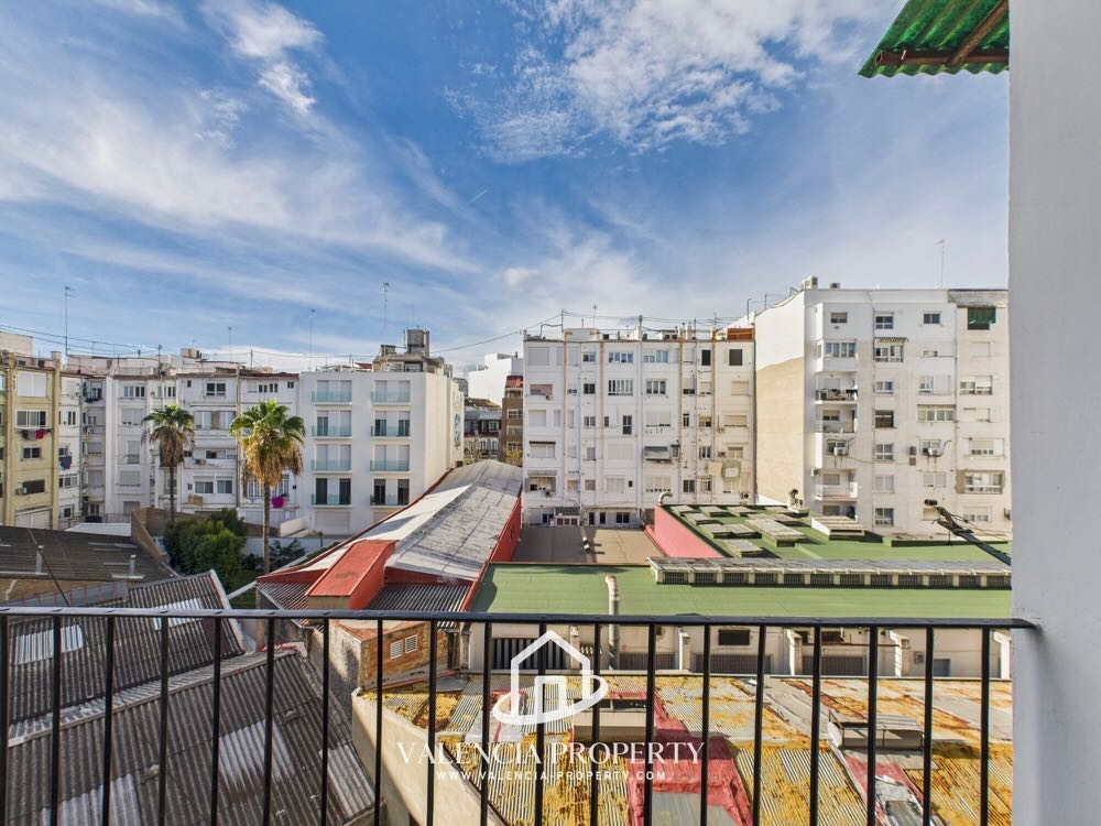 Property 2440 - Image 22